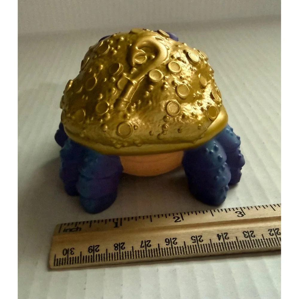 Disney Moana Tamatoa Shiny Gold Shell Crab Figure Toy Purple 3 inch